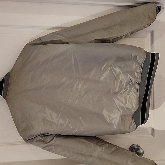 Raiders bomber - Picture 4 of 10